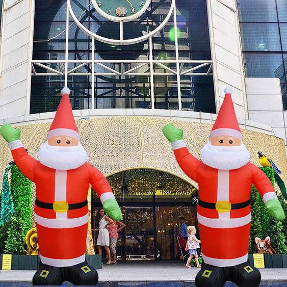 Mô hình ông già Noel bơm hơi