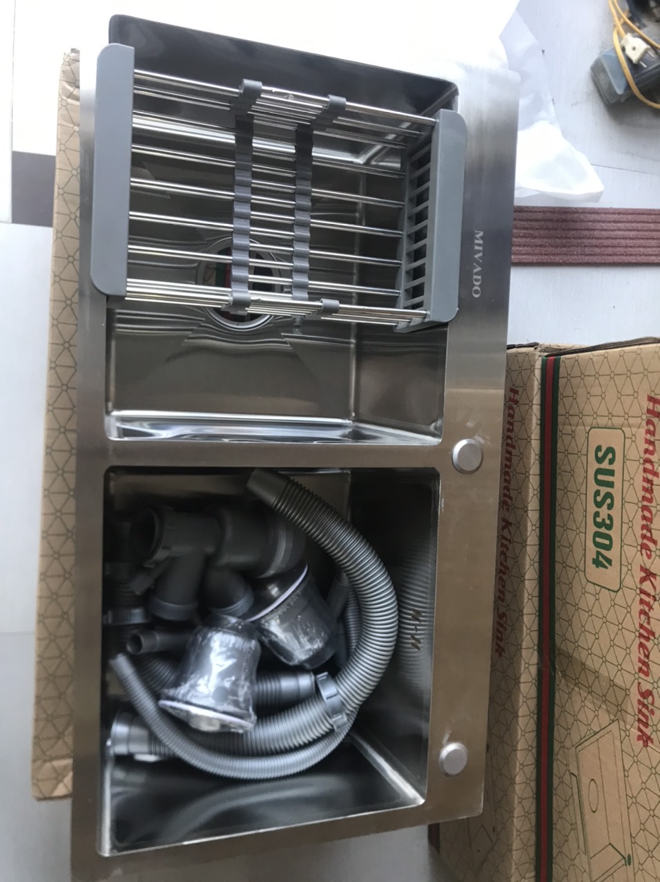Chậu rửa bát 2 hố đúc cao cấp 82x43x24