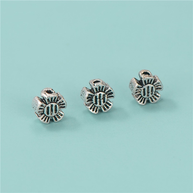 [S925] Charm bạc bông hoa 5 cánh mini - MH190