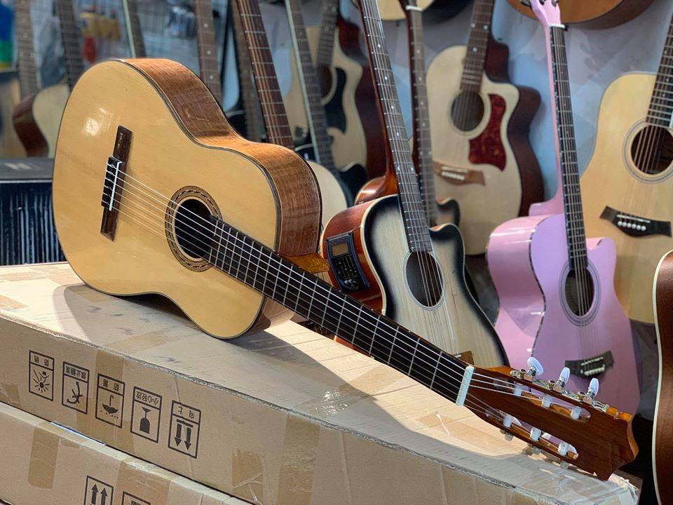 Đàn Guitar Classic SKC - 30 ( Hàng Có Sẵn)