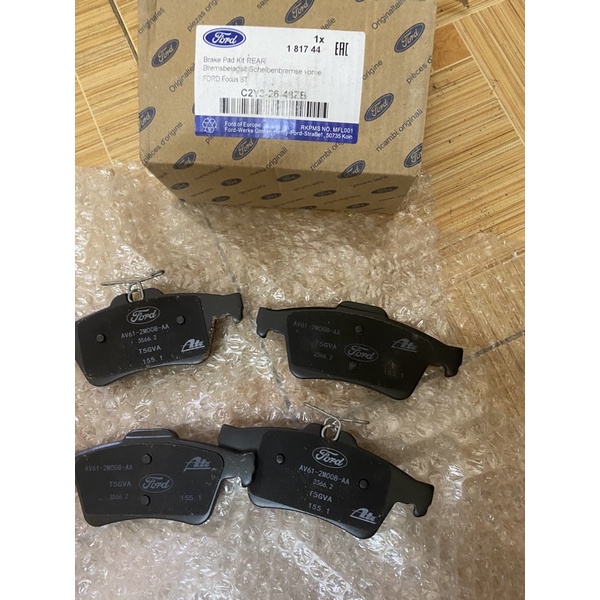 Má phanh sau Ford focus 2010