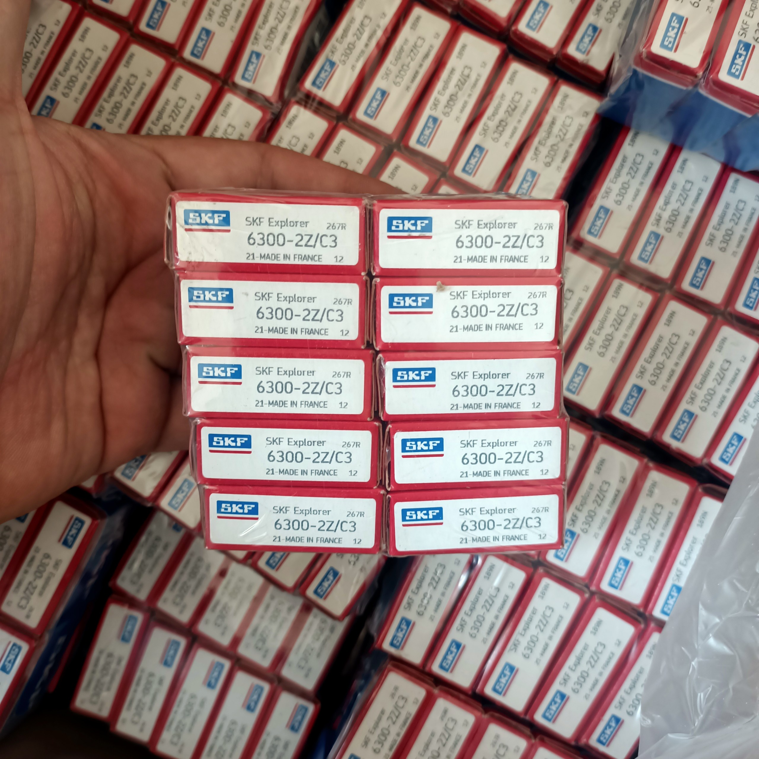 Vòng Bi Bạc Đạn 6300 SKF