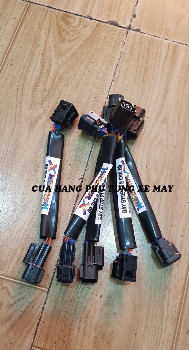 Dây Stop F1 8 chế độ gắn Winner X