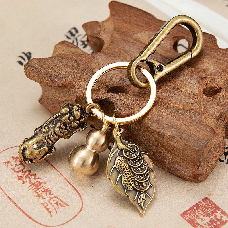 Móc khoá 4 món  - tuổi sửu