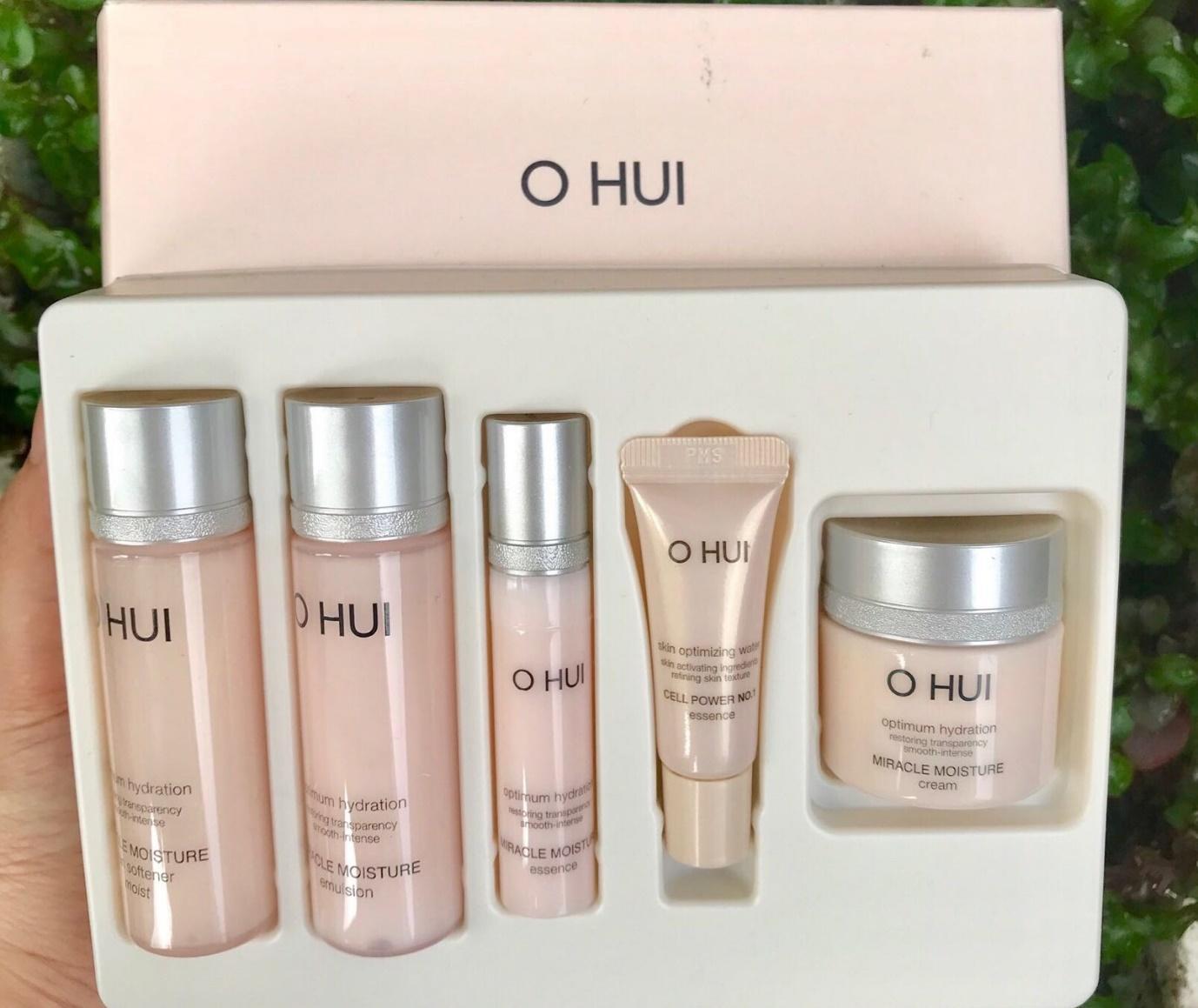 [HCM]Set Ohui Miracle Moisture cấp ẩm dưỡng trắng hồng 5 sản phẩm