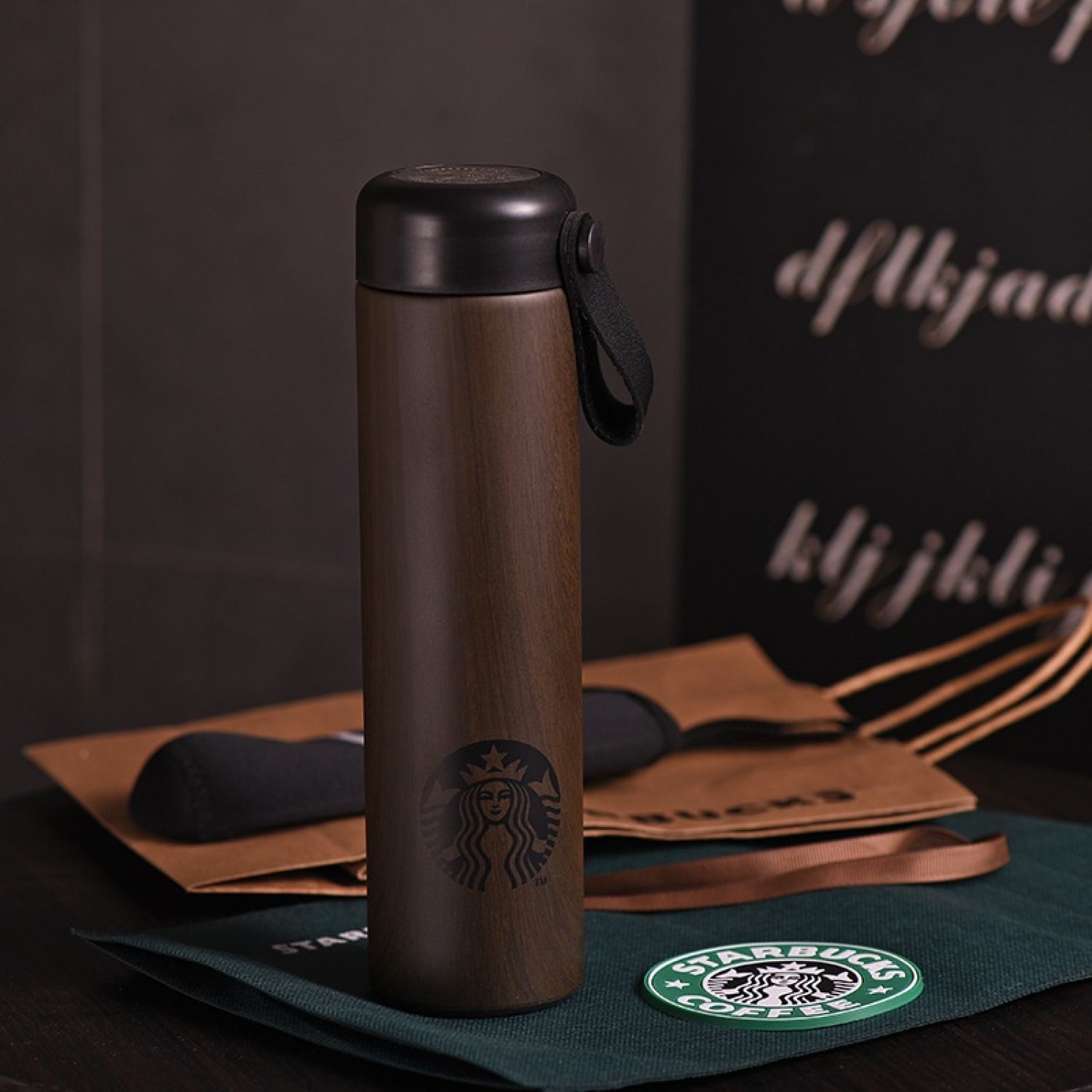 Bình giữ nhiệt STARBUCKS đồng giá ( lấy ngẫu nhiên)