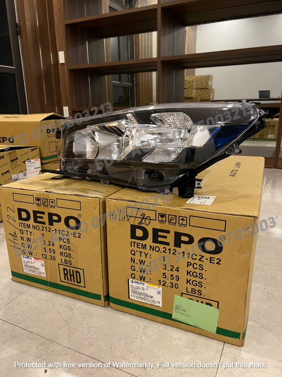 Đèn pha Toyota Hilux20-21, RH KO LED 1 cầucó thể lắp lẫn với đời 15-20