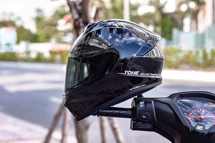 [HCM]MŨ BẢO HIỂM FULLFACE YOHE 977 ĐEN BÓNG