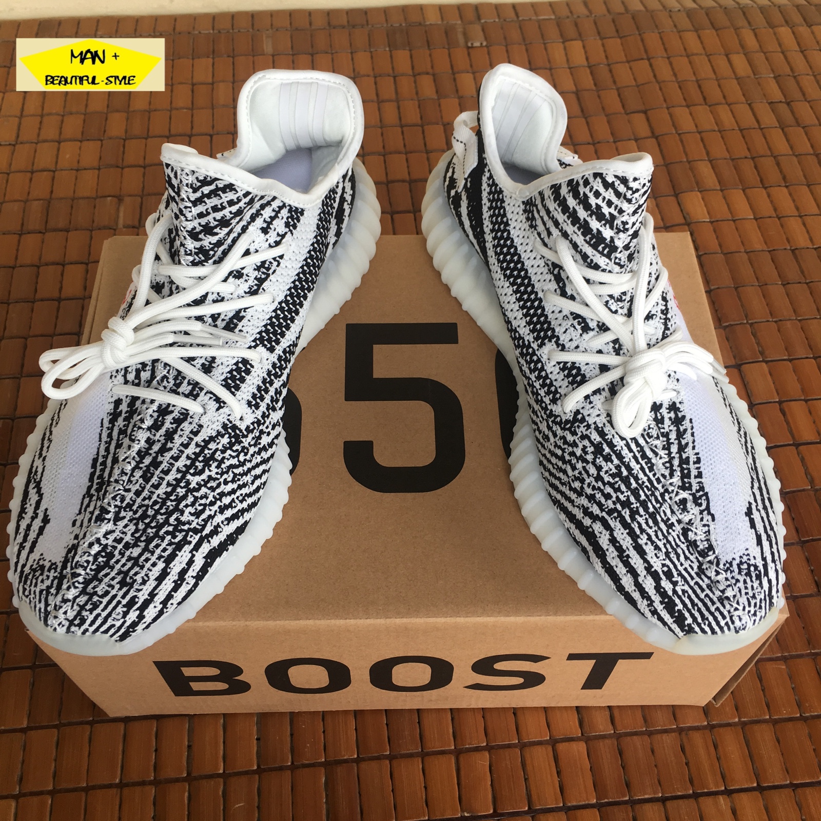 (SALE LỚN + QUÀ TẶNG ĐI KÈM) Giày thể thao sneaker YEEZY BOOST 350 V2 zebra ngựa vằn