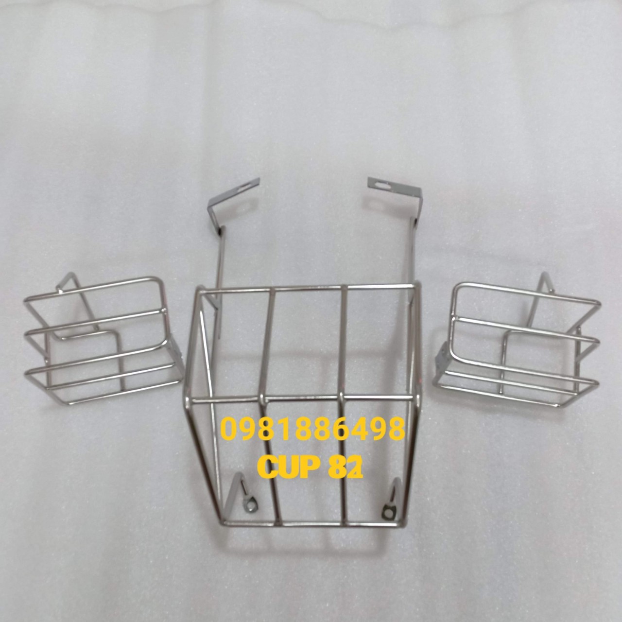BẢO VỆ ĐÈN LÁI SAU XE CUP 81/CUP 82 INOX
