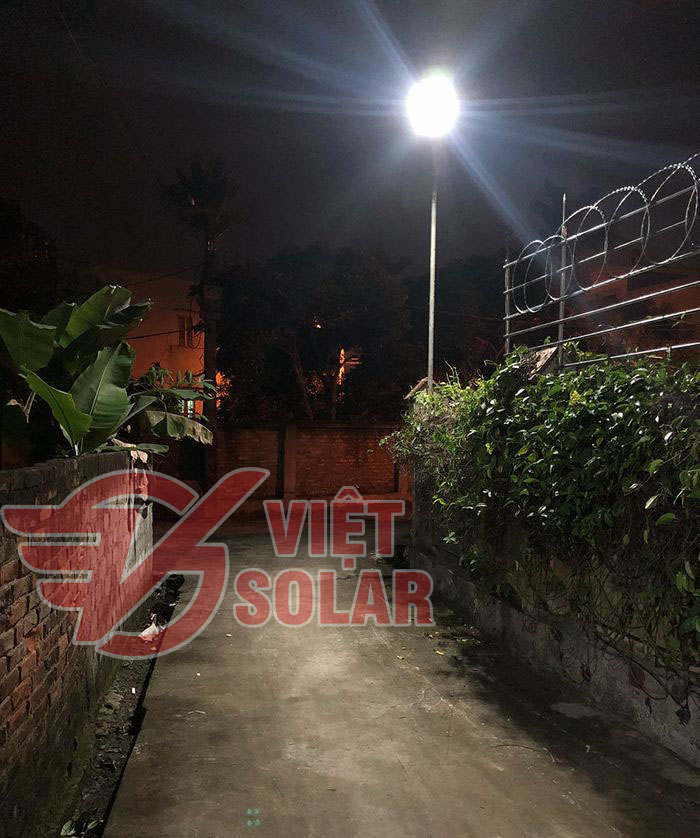 Đèn năng lượng mặt trời VS 90W / VS 120W