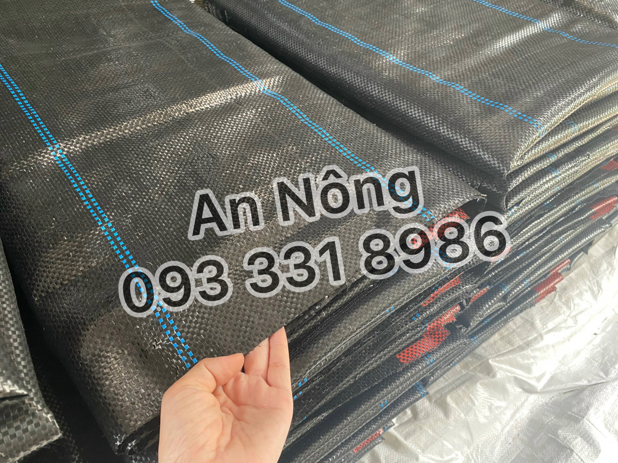 Combo 10 Tấm Bạt Phủ Đất Chống Cỏ Dại (Hàng Dày 120g/m2 - Tặng Kèm Ghim)