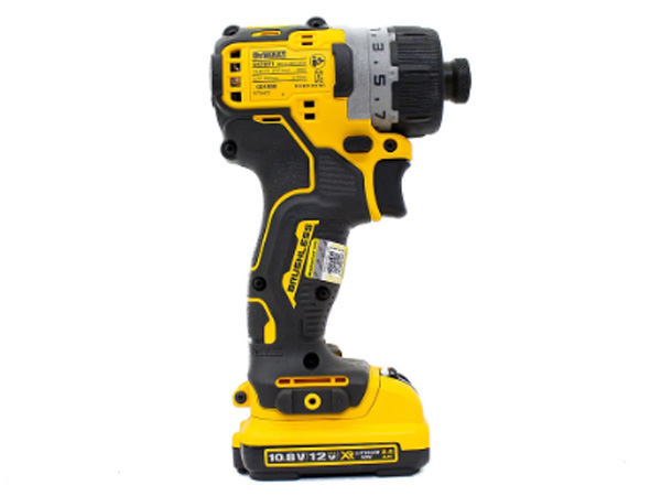 Máy khoan vặn vít dùng pin Dewalt 12V DCF601D2-KR