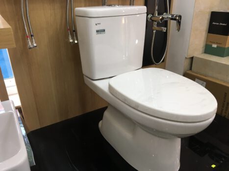Nắp bồn cầu đóng êm HA 07, dài 46cm