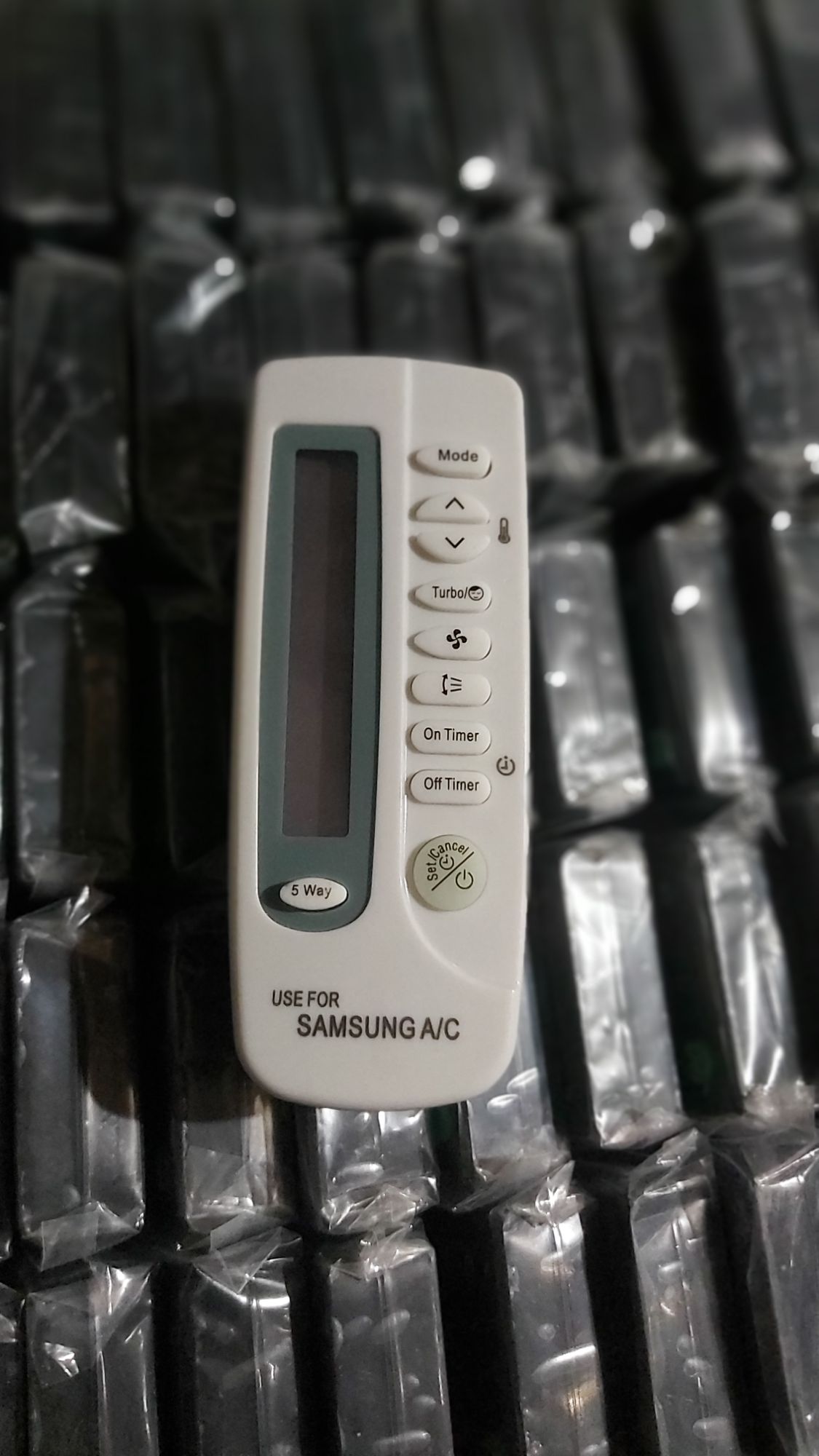 điều khiển điều hòa sam sung bé