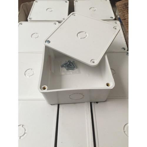 10 Hộp Kỹ Thuật  11X11X5