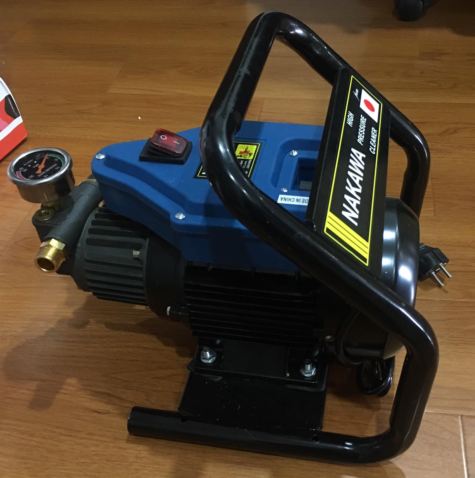 Máy Rửa Xe Nakawa 2400W NK-696