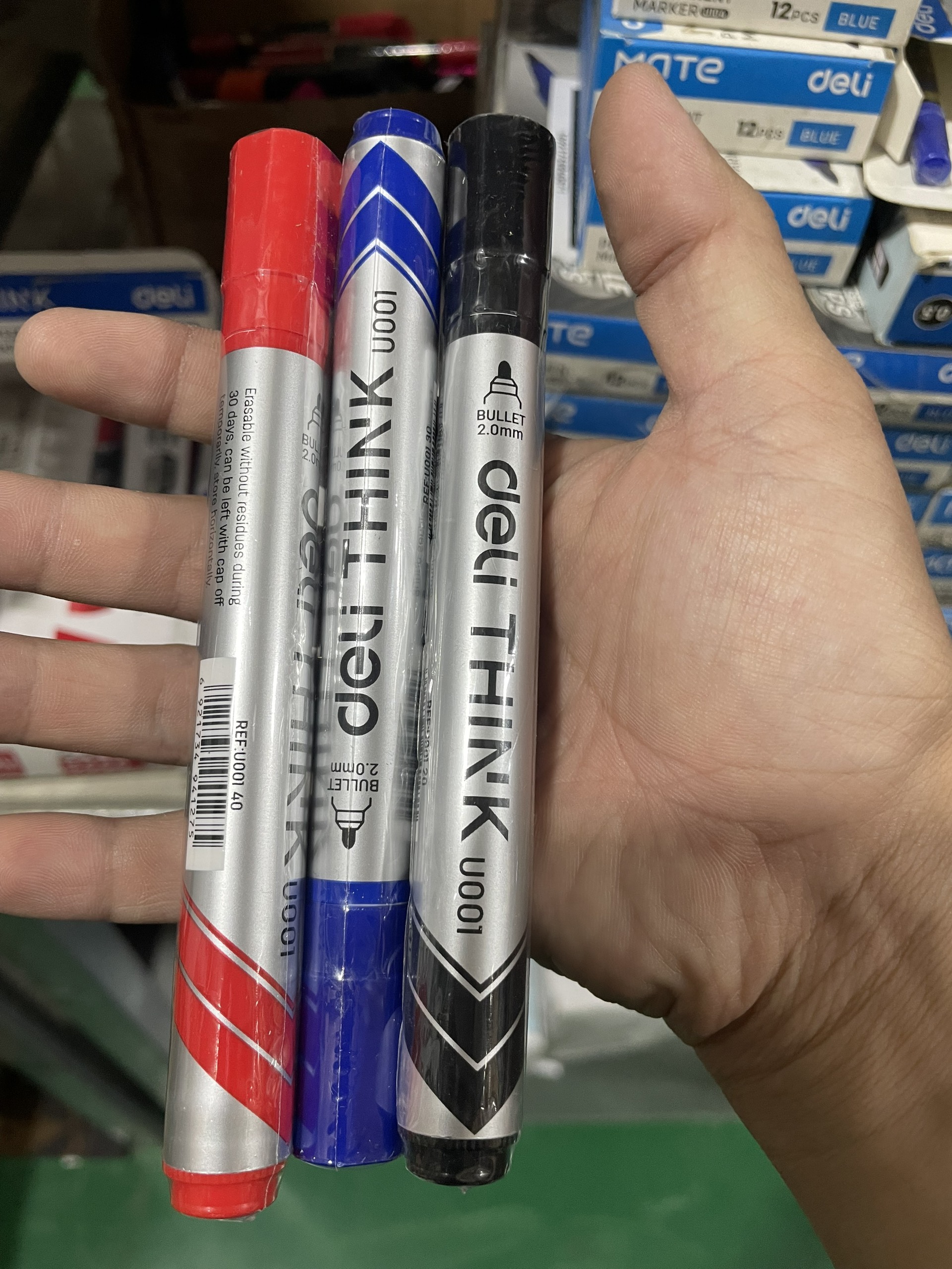 Bút Lông Viết Bảng Trắng Xóa Được Deli 3 Màu U001 - Bút Viết Trơn Mượt Tiện Dụng