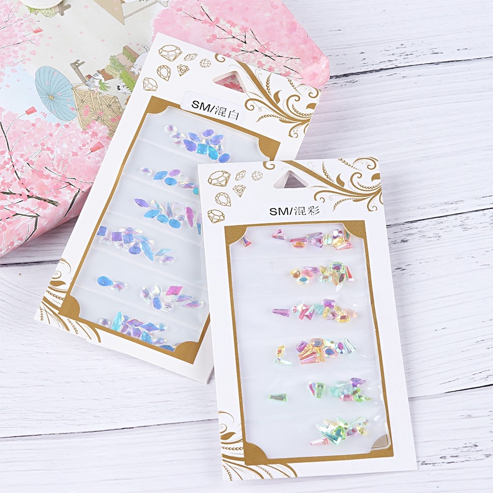 Đá khối chân bằng + chân U mạ vàng k9
