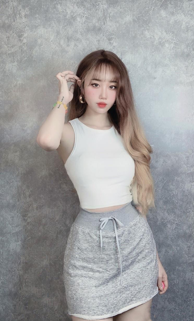 Áo ba lỗ ngược Croptop ôm body