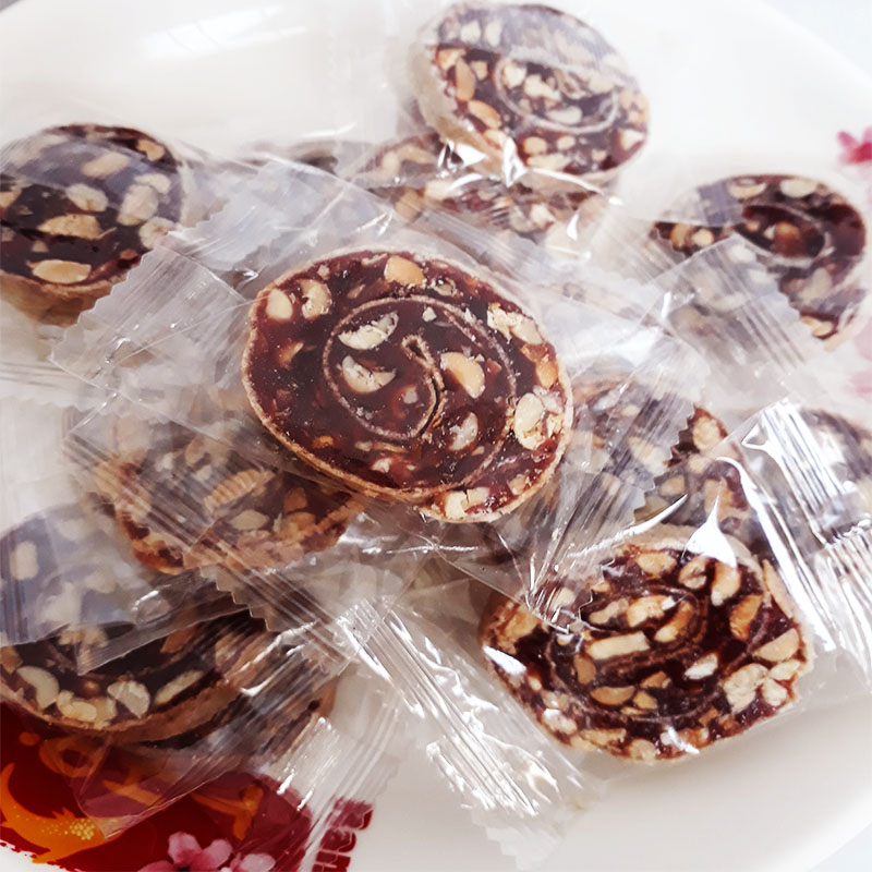 Mứt chuối béo dẻo cuộn bánh tráng 1kg