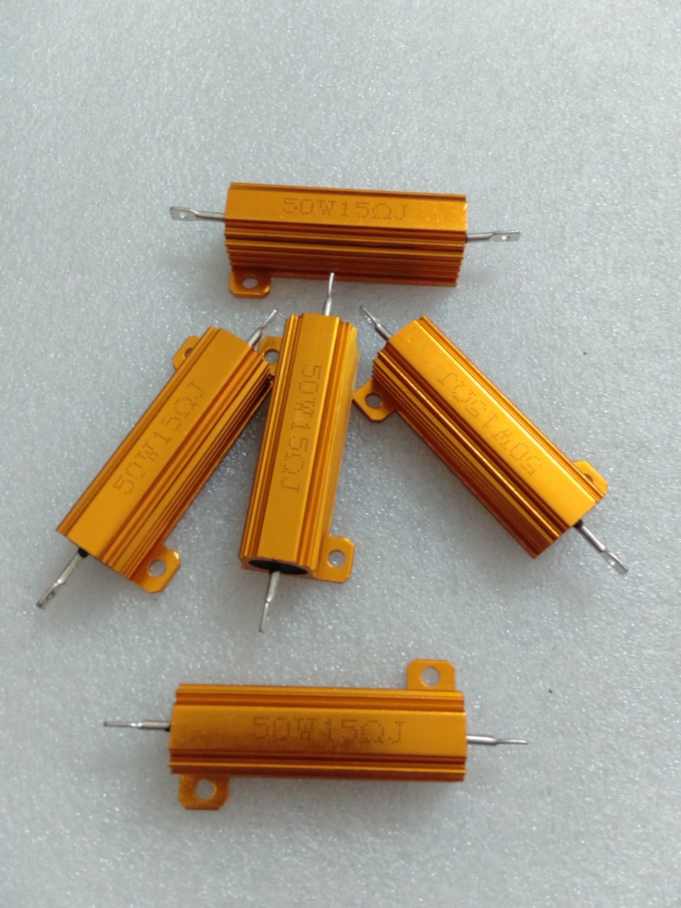 2 Điện trở 15om 50w