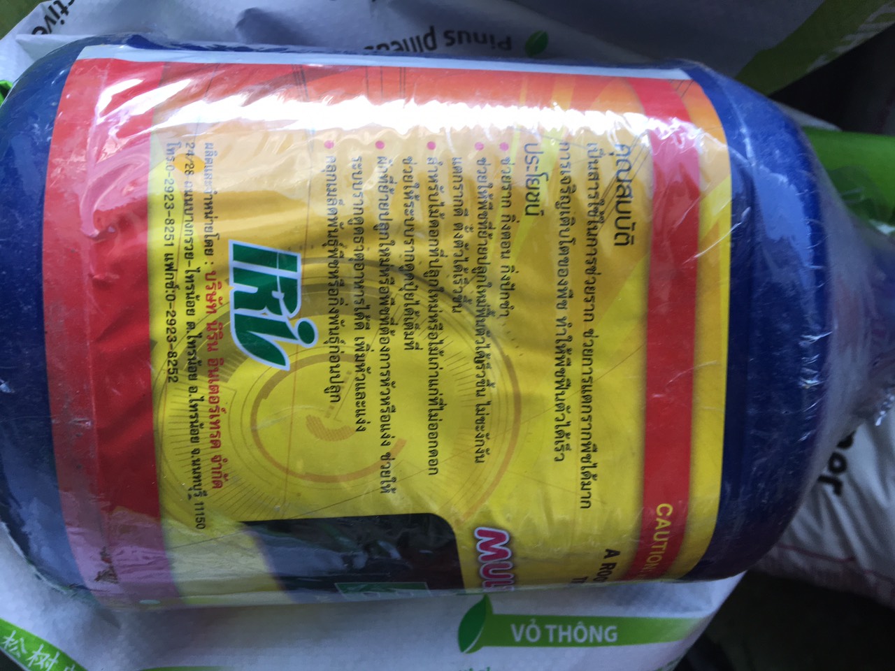 Phân bón lá vitamin B1 thái can 4 lít