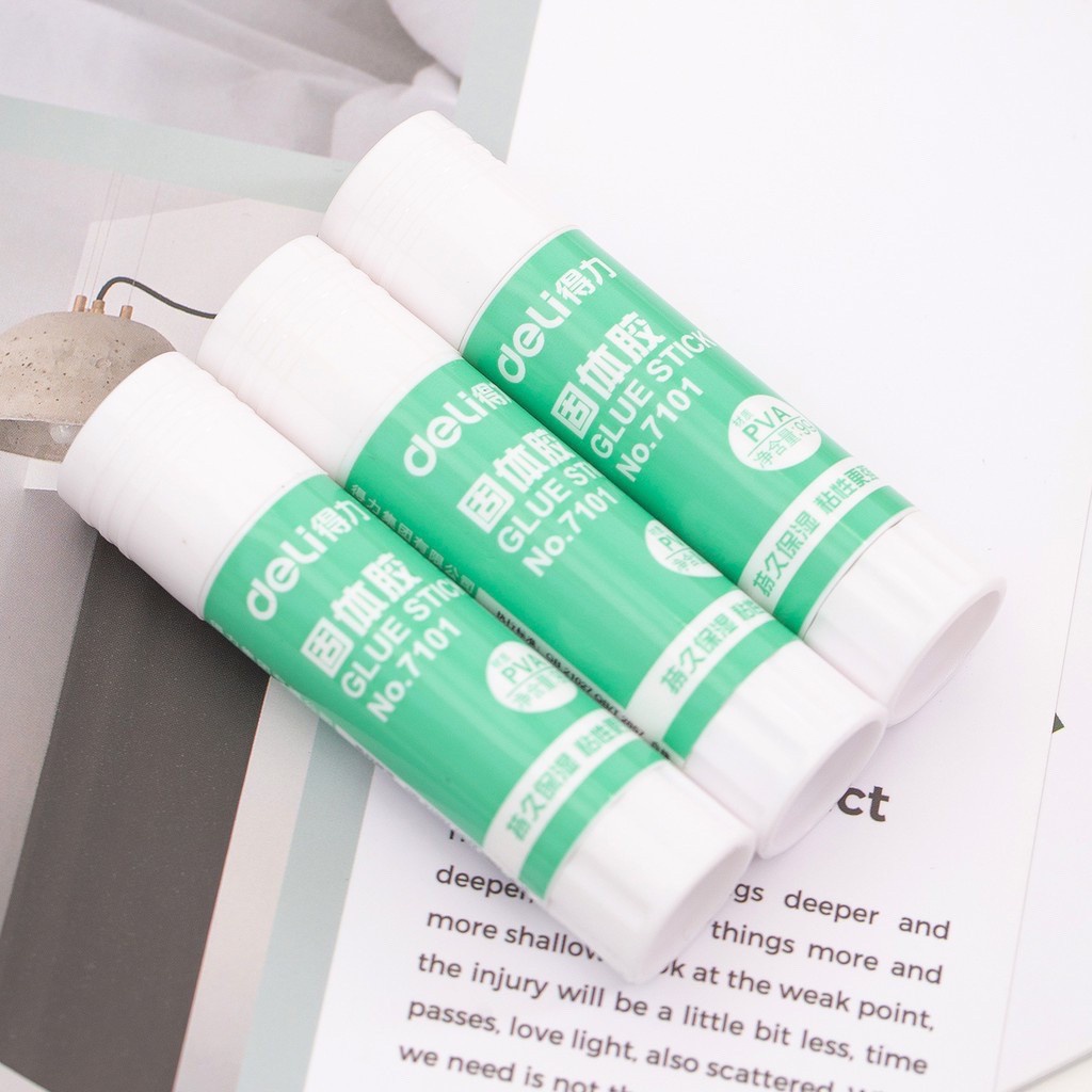 Hồ khô dán giấy Deli 7101 SUKADO