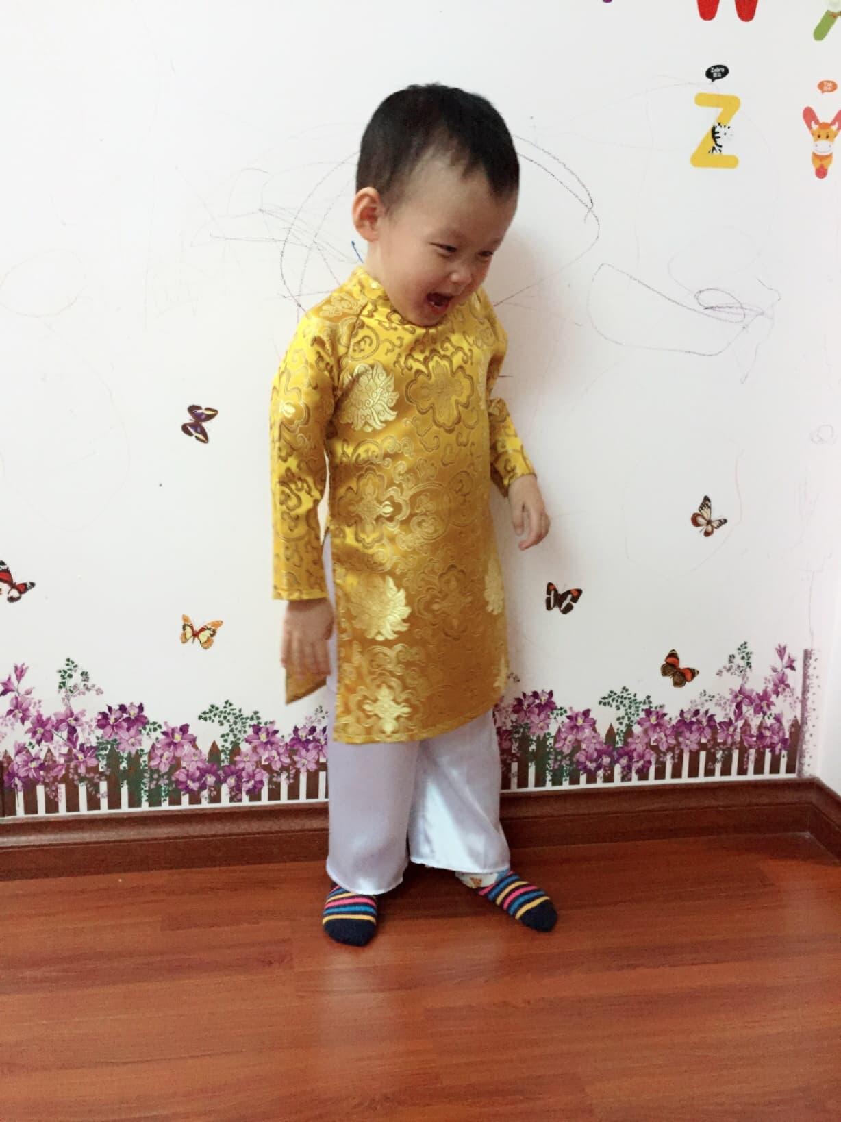 (SIÊU HOT) Áo dài cách tân cho bé trai (kèm quần lụa)