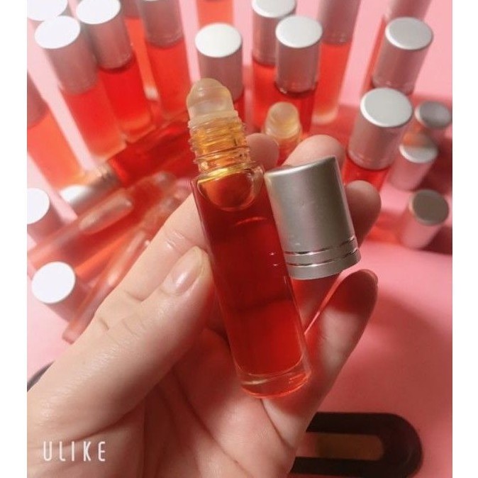 Lăn môi dầu gấc lọ 10ml