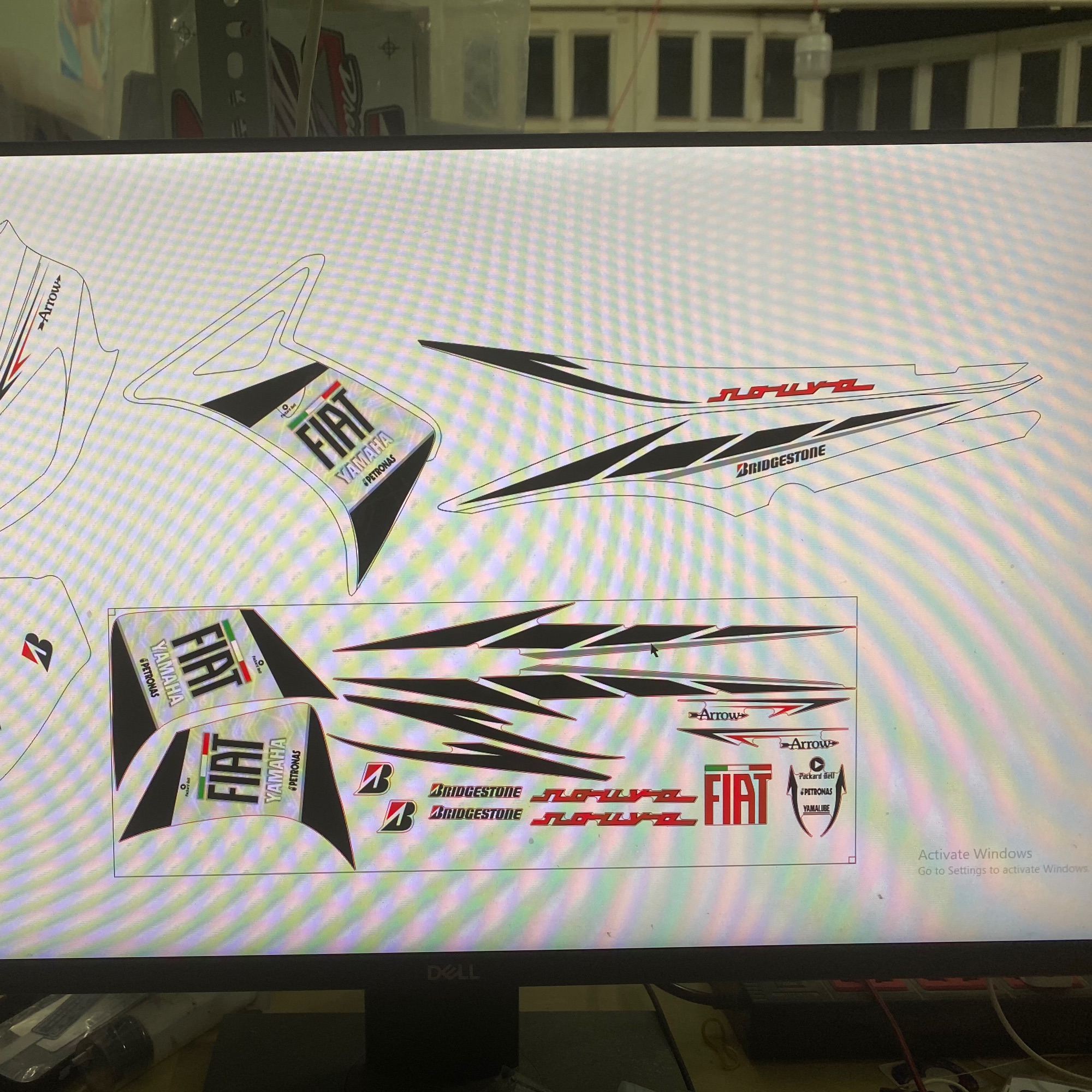 Tem rời yamaha nouvo 4 dán xe trắng