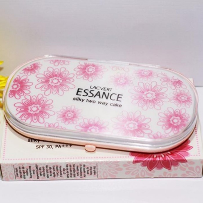 Phấn trang điểm mịn da Essance Silky Two Way Cake