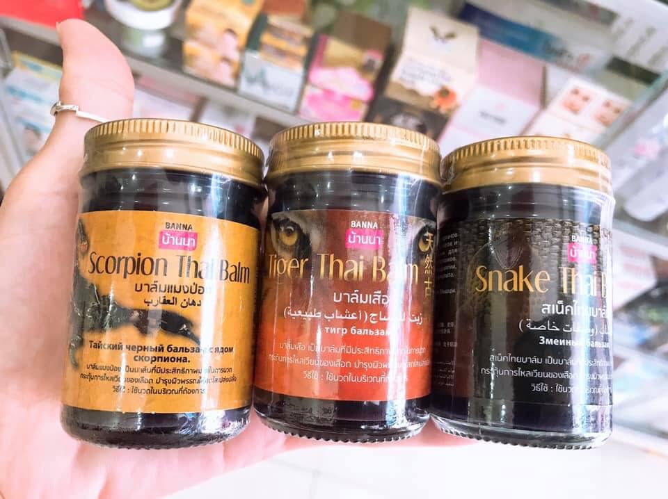 Dầu nóng xoa bóp BANNA Thai Balm Thái Lan