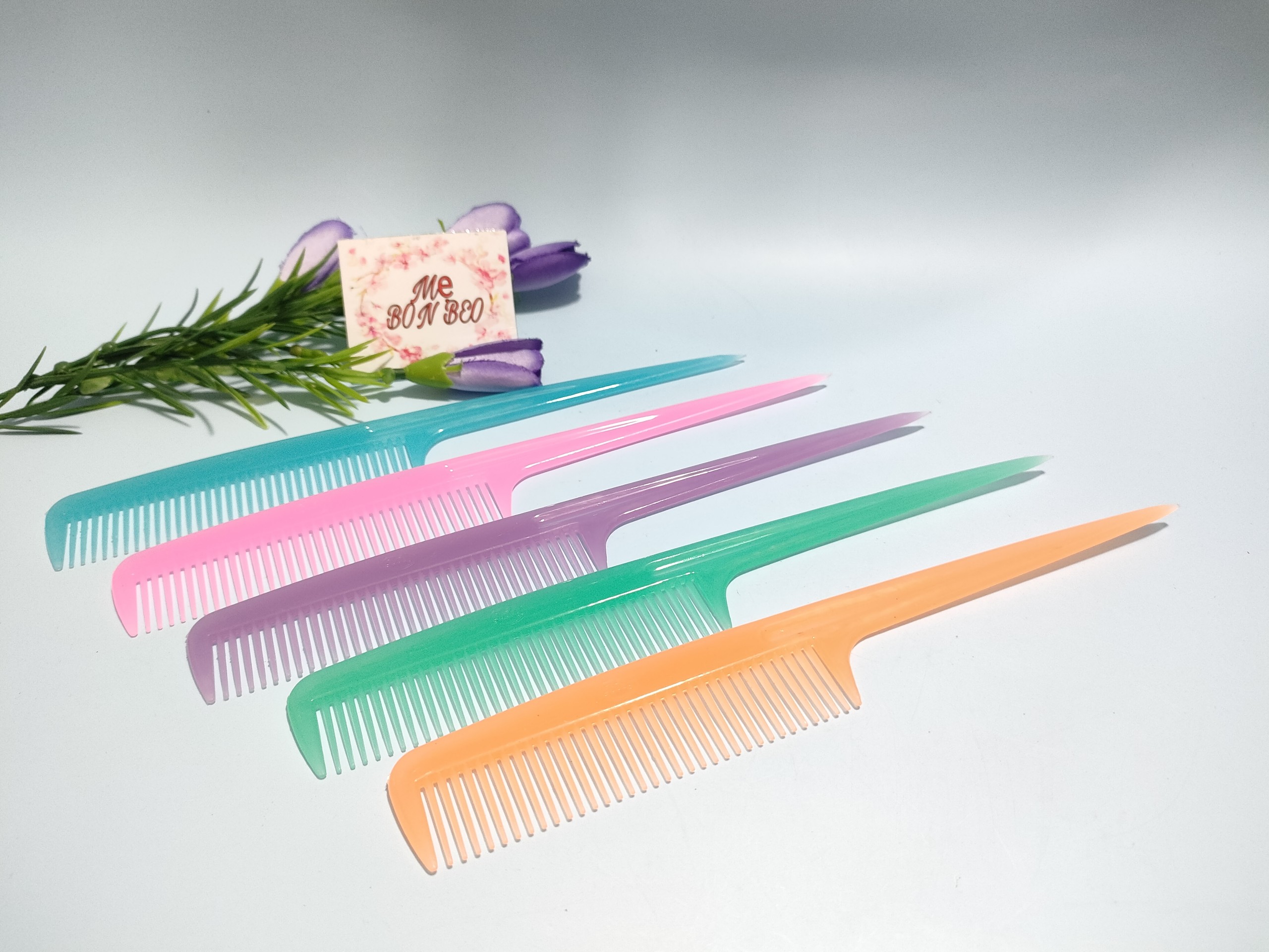 (1 cây) Lược đuôi nhọn chia tóc rẻ ngôi tóc (21cm x 2.5cm)