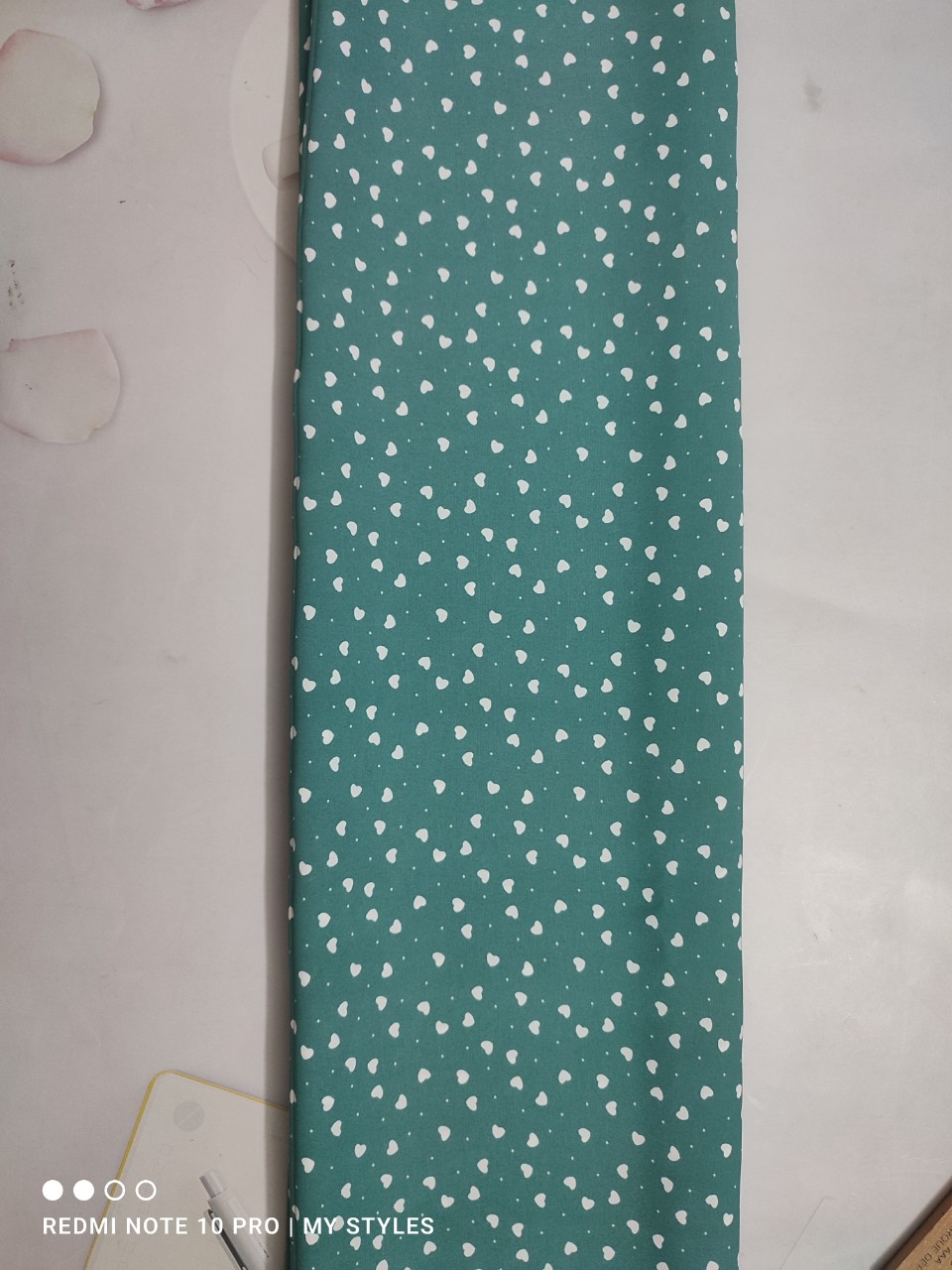 2m Vải lụa lạnh hoạ tiết tim siêu nhí - lụa Mango chính phẩm