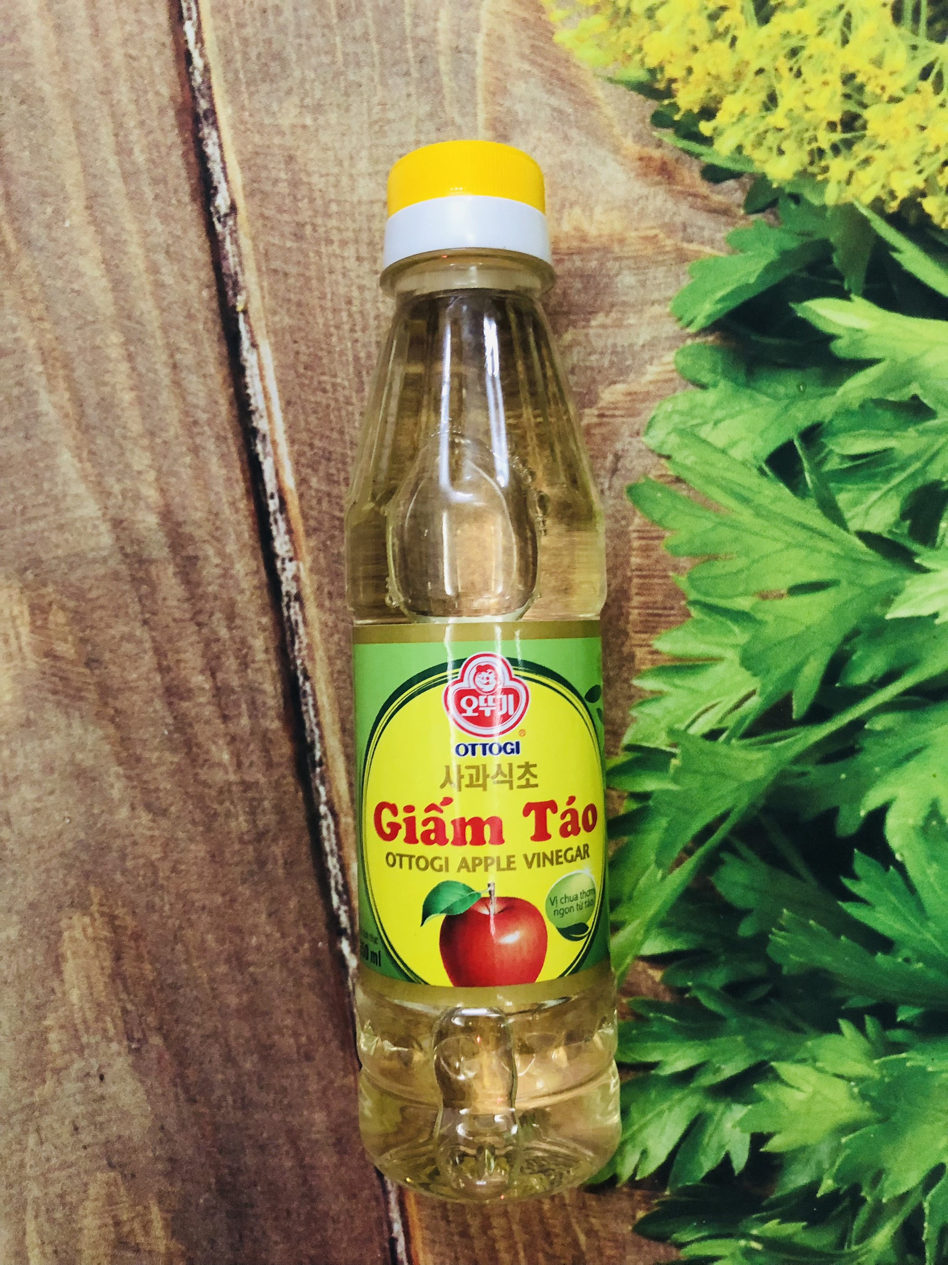 Giấm táo lên men Ottogi 450ml