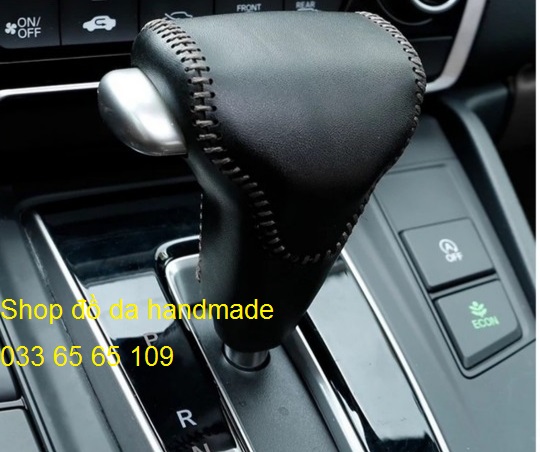 Bọc cần số xe Honda CRV bằng da thật