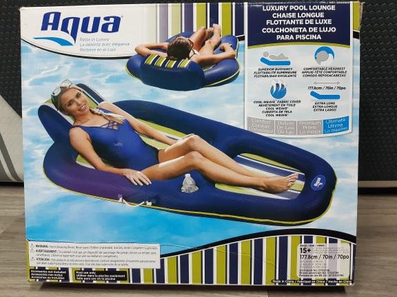 [HCM]Phao dựa bơm hơi Aqua