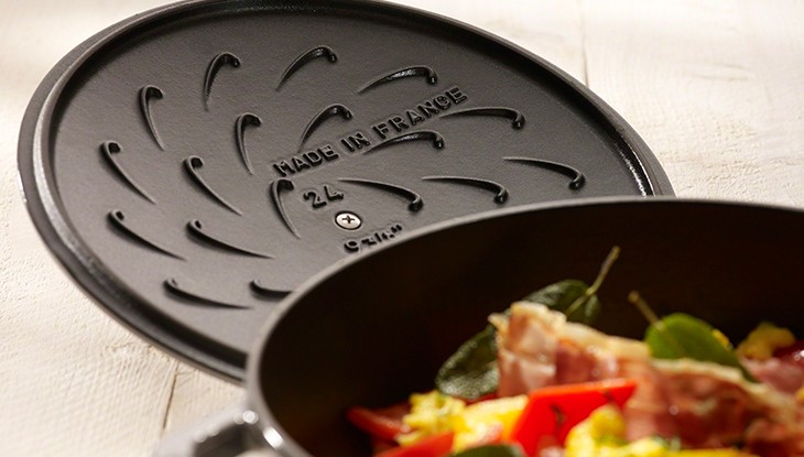 NỒI GANG STAUB CHISTERA 24CM (MÀU XANH)
