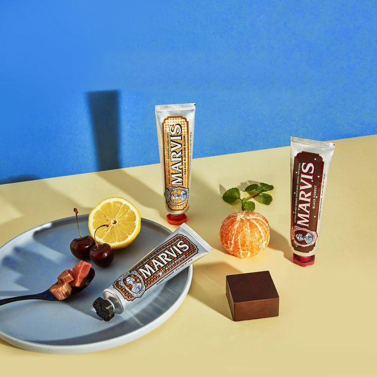 Kem Đánh Răng Marvis Sinuos Lily 75ML