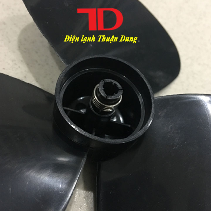 Cánh quạt tủ lạnh 15cm - Điện Lạnh Thuận Dung