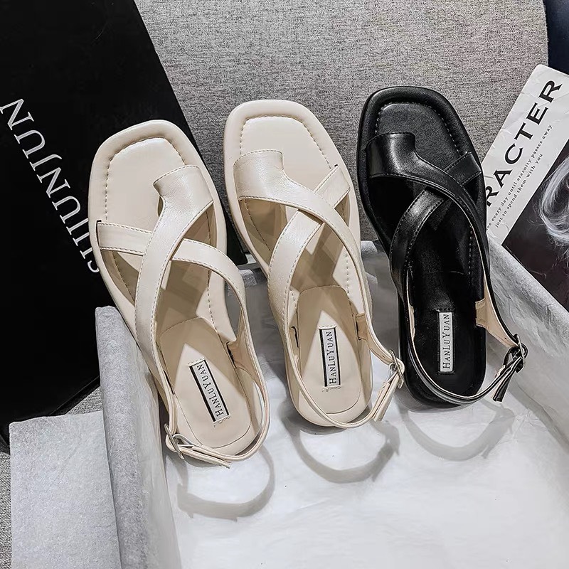 xăng đan xỏ ngón cài dây mã 11