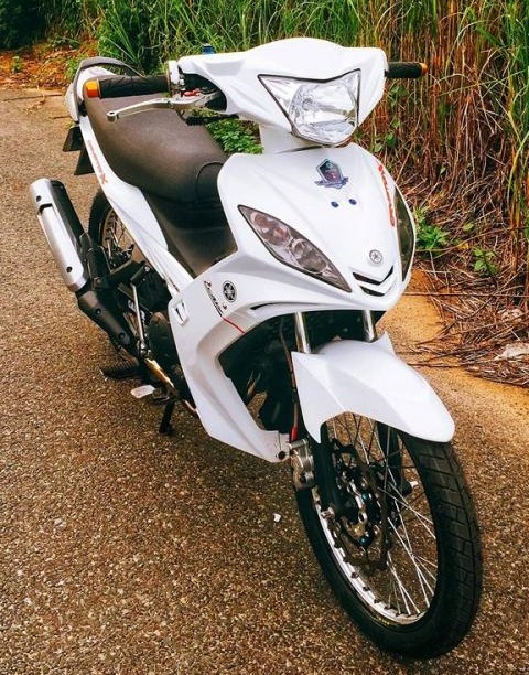 Tem exciter 2010 crypton x trắng
