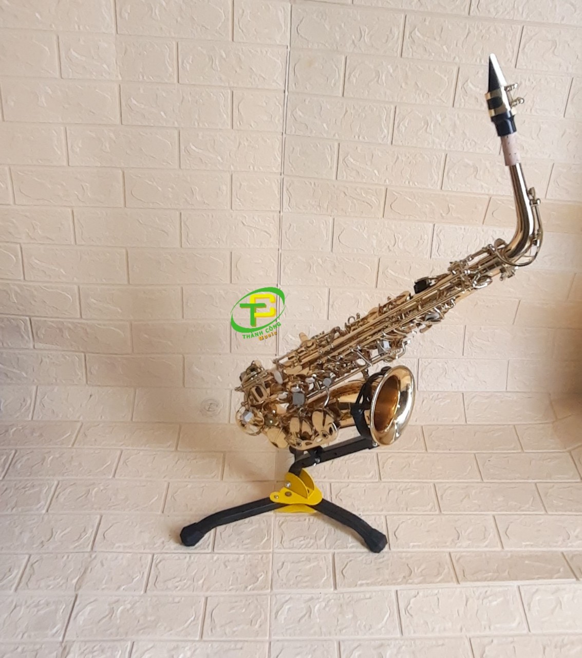 Kèn saxophone alto yamaha MK007