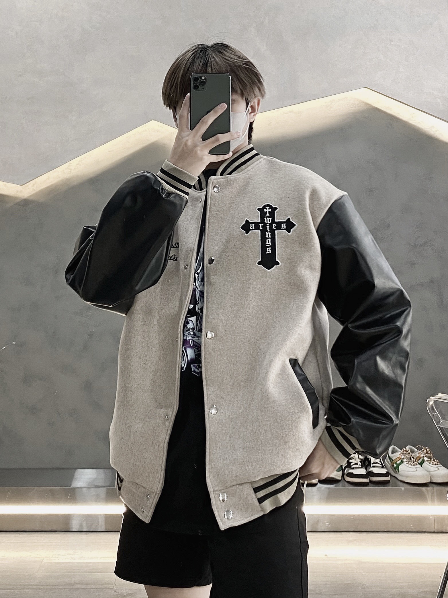 [Hoàn Tiền 15%] Áo Khoác Bomber Varsity Nỉ Dạ Form Crop Ngắn Phối Tay Da Thêu Hình Full Nam Nữ Unisex