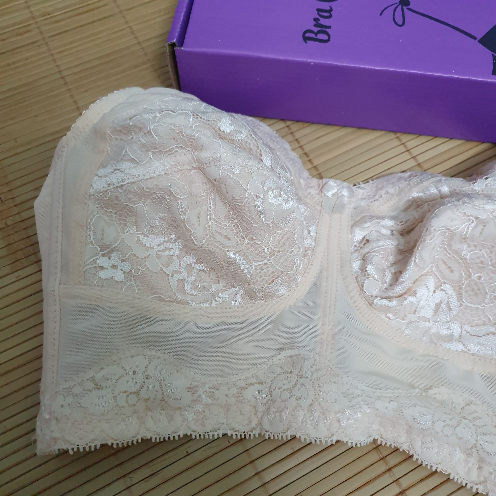 Bra corset che mỡ lưng không gọng mút mỏng, bản lưng to (Mã SP 1886)