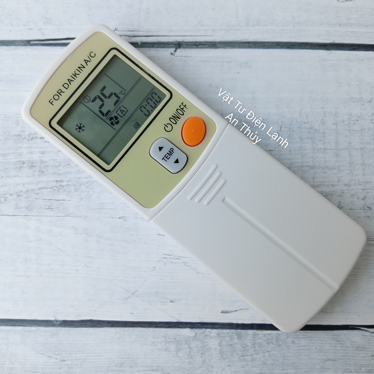 Remote máy lạnh DAIKIN thường viền đen mono