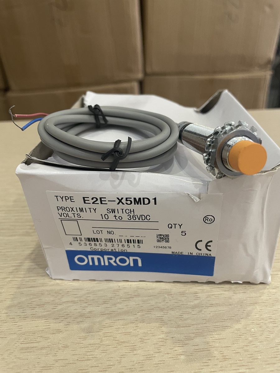 Cảm biến sắt từ phi 12, 2 dây dc no model e2e-x5md1