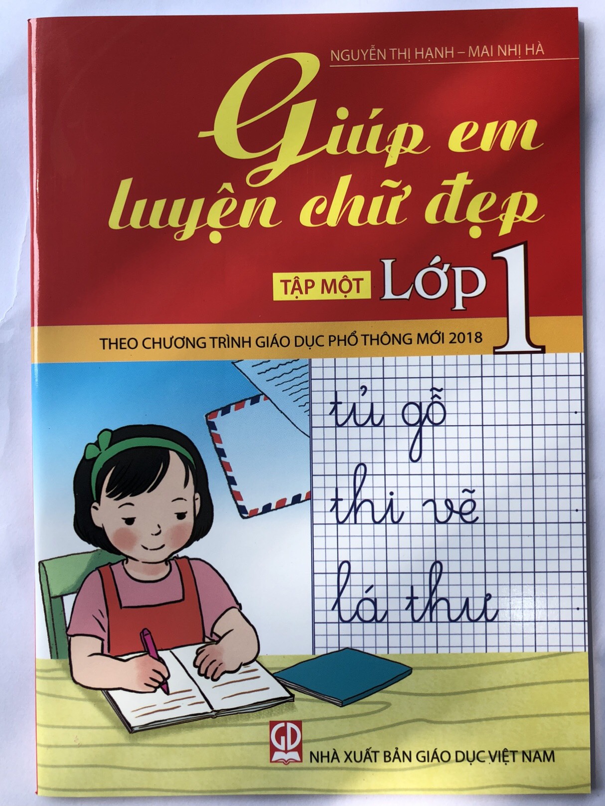 Sách - Giúp em luyện chữ đẹp lớp 1 theo chương trình giáo dục phổ thông mới - NXB Giáo dục