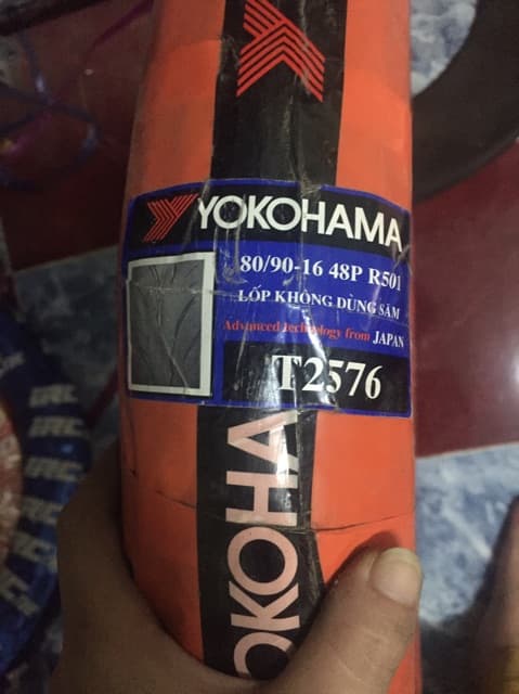 Lốp xe máy YOKOHAMA 80/90-16 ( Bánh sau Nouvo )